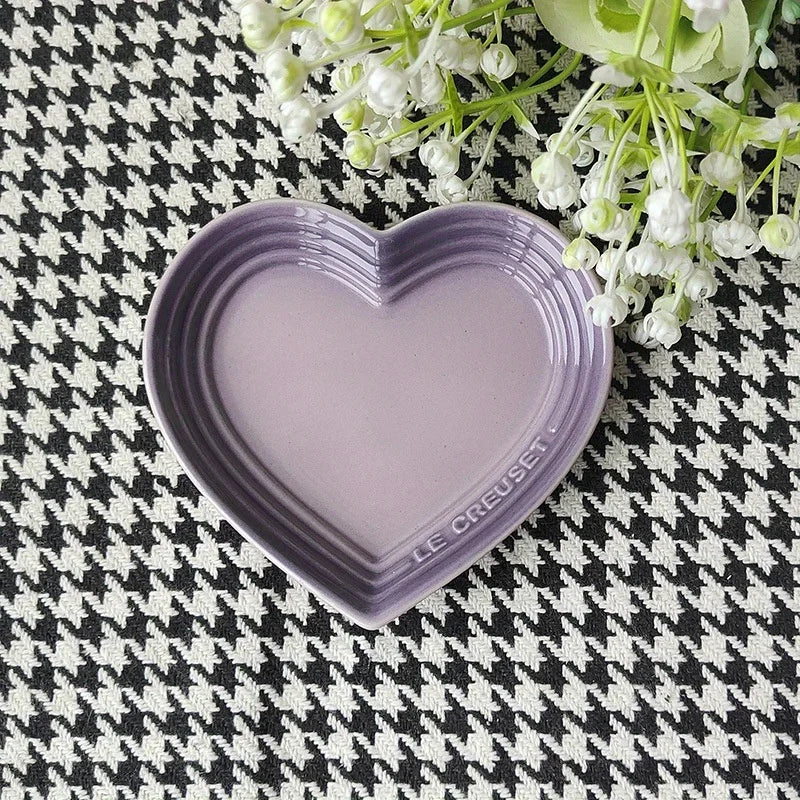 Heart Shaped Anti Vomiting Pet Bowl - Stress Free Feeding