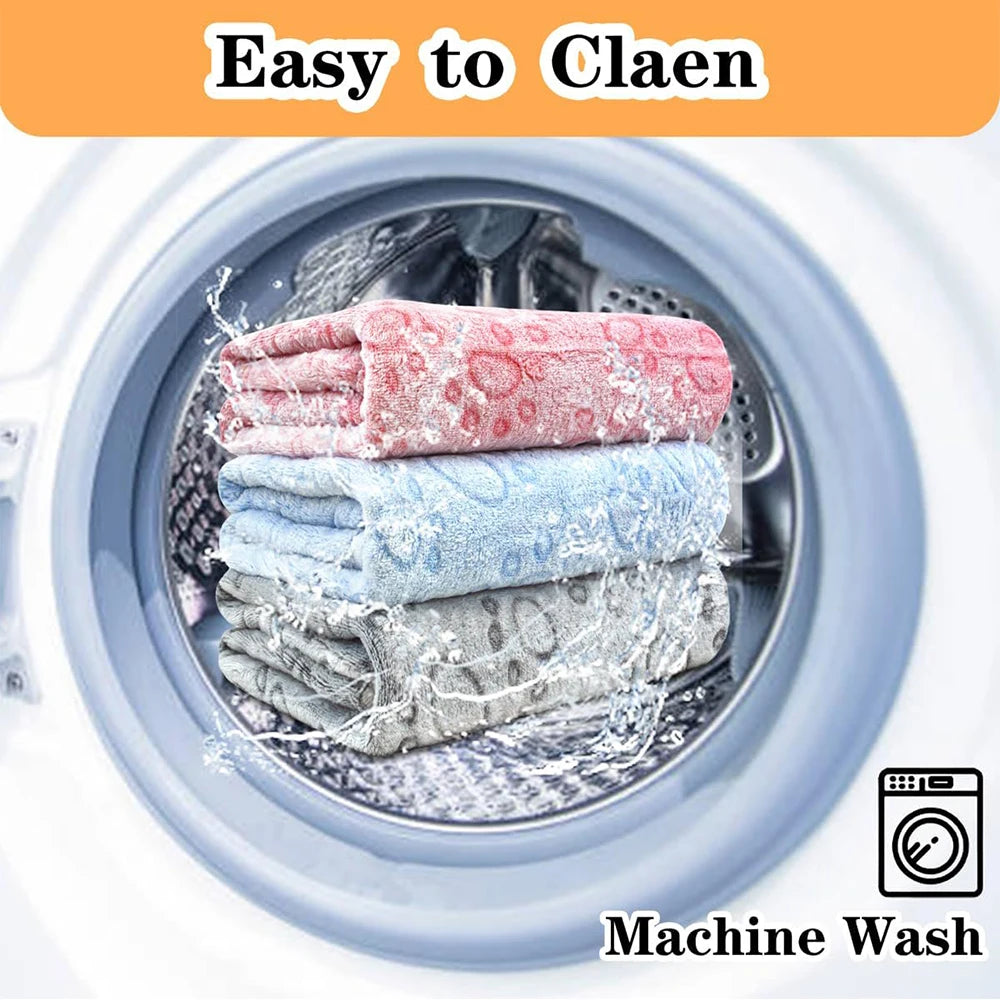 Ultra-Soft Paw Print Pet Blanket - Machine Washable Fleece